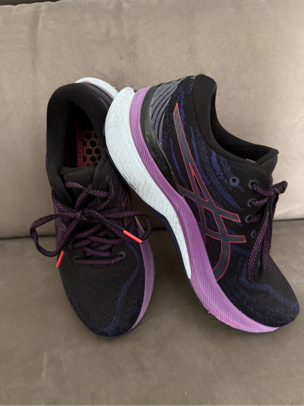 ASICS Gel-Kayano 29 Women’s 8.5 Black Purple Running Shoes 1012B272